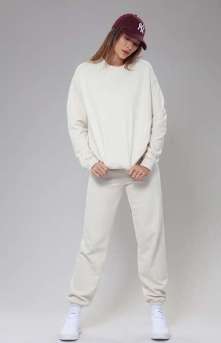Fall 2023 Oversized sweaters